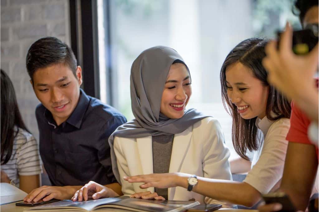 5 Rules For Malaysians To Improve Their Financial Wellbeing