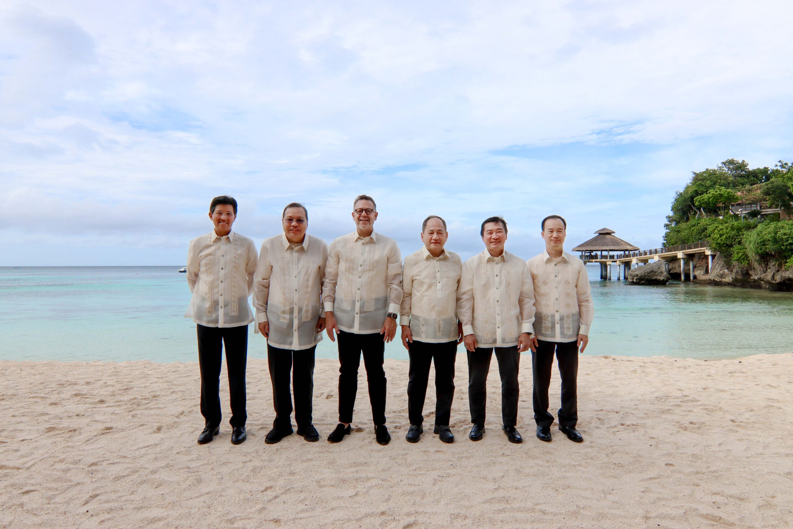 38th ASEAN Exchanges CEOs Meeting: accelerating efforts on product and ESG development