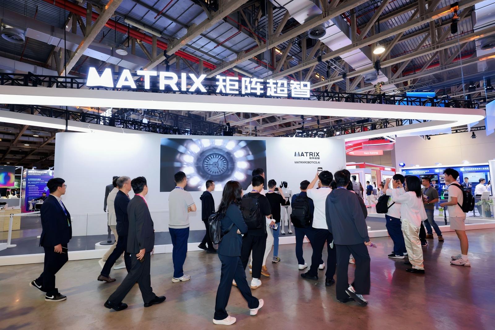 矩陣超智攜 MATRIX-3 亮相澳門 BEYOND Expo，中國旗艦級人形機器人閃耀國際科創盛會