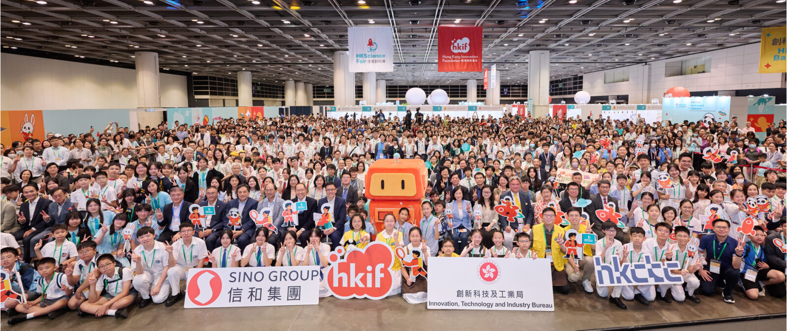 Since its launch in 2021, the Science Fair has attracted participation from over 400 local schools, engaging nearly 9,000 students and teachers from Primary 4 to Secondary 6. To date, more than 2,200 creative invention submissions have been received, and the event has established itself as a key platform for youth I&T exchange.